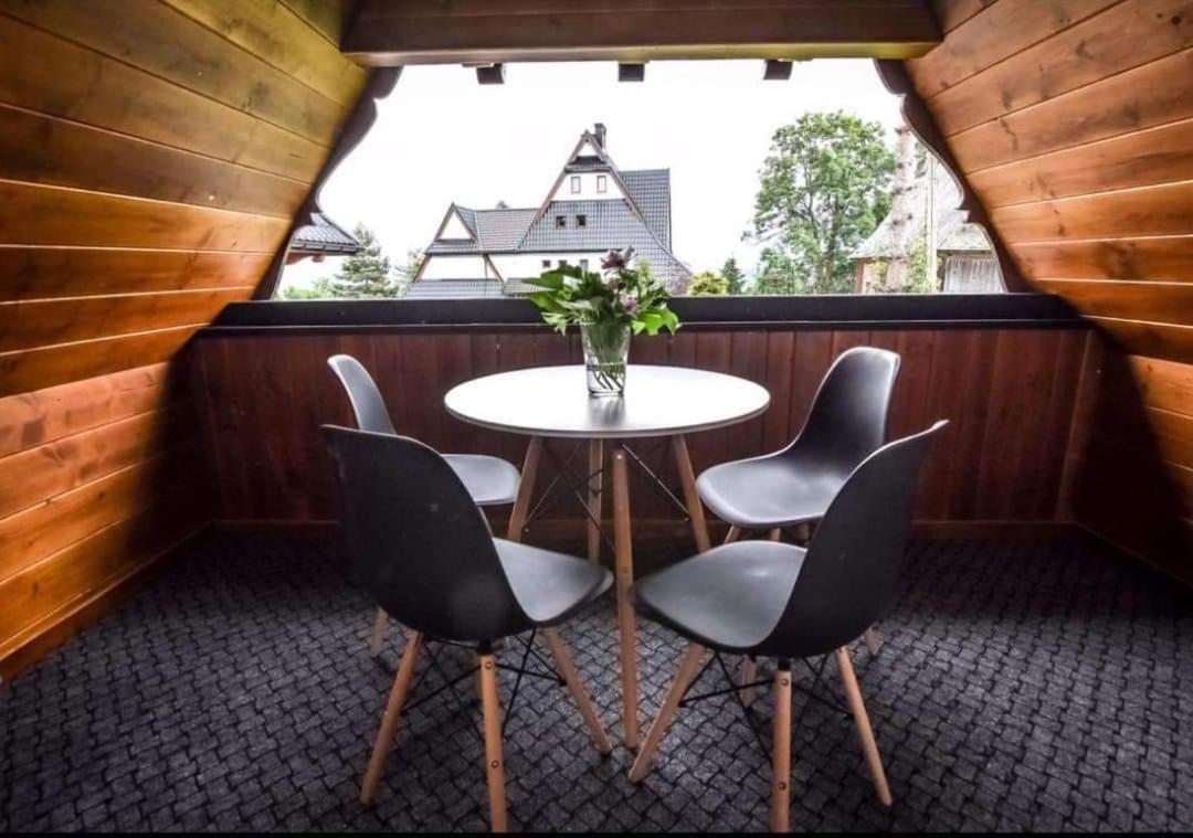 Czarny Diament Apartment *